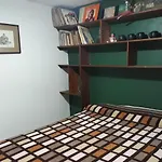 Casa Entera Solo Para Ti. Sencilla Y Comoda Para Familia, Estudios O Trabajo