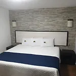 Hotel Don Carlos