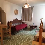 Casa Entera Solo Para Ti. Sencilla Y Comoda Para Familia, Estudios O Trabajo