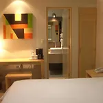 Rymma Hotel