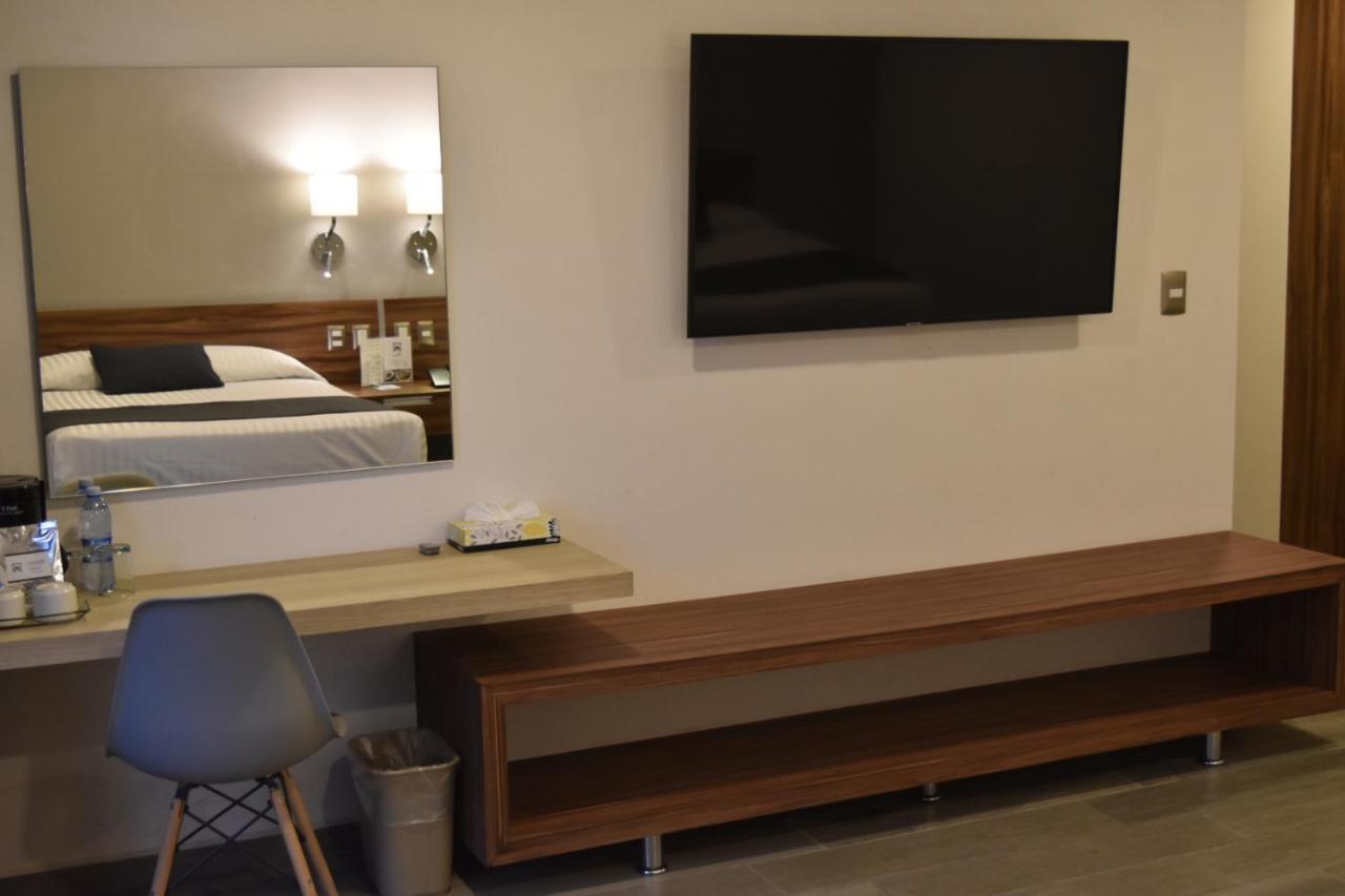 Hotel Estanza Hotel&suites 4*