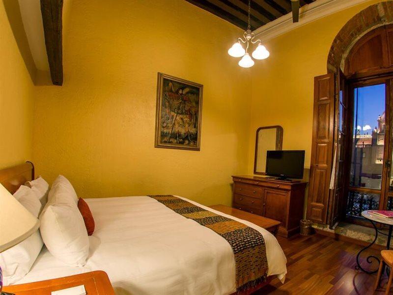 Juaninos Hotel