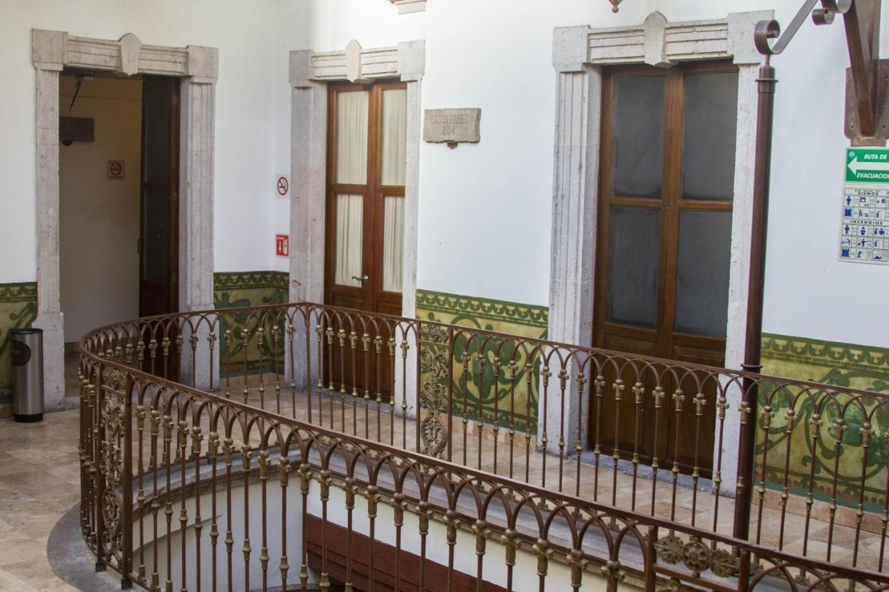 Historia Hotel