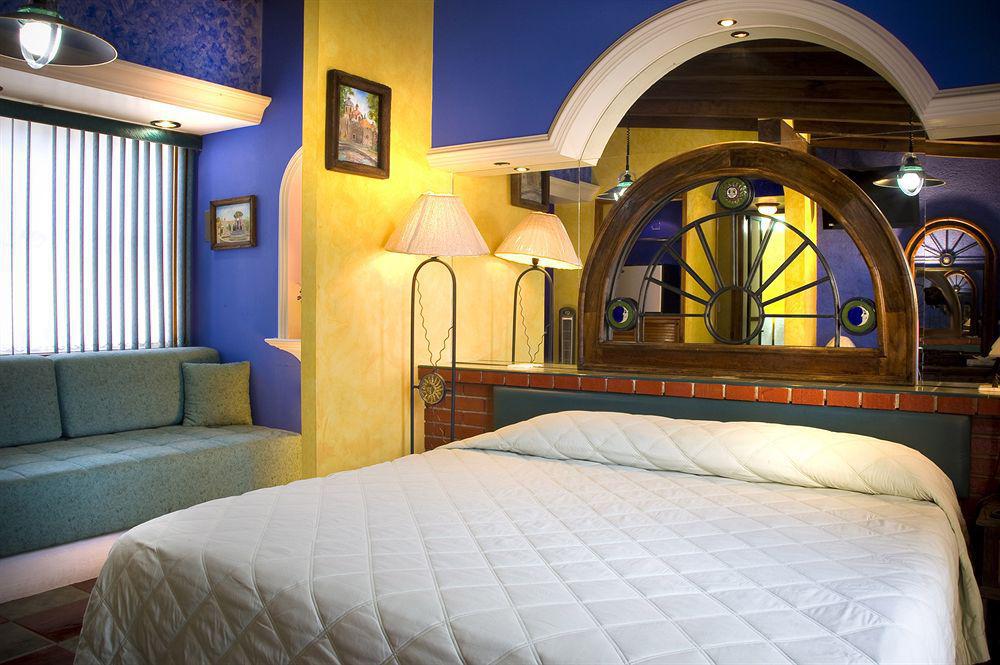 Estanza Hotel&suites Hotel Morelia