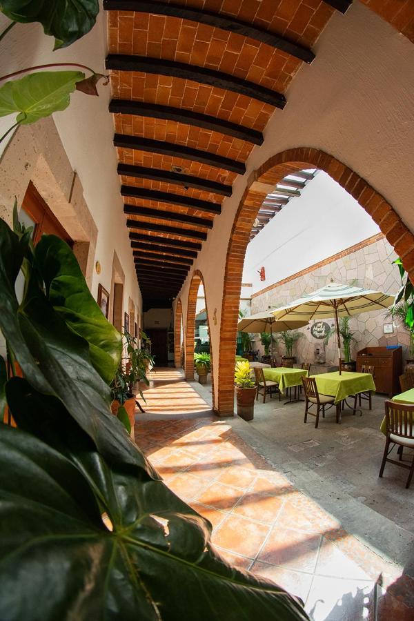 Mesón De Remedios 4*