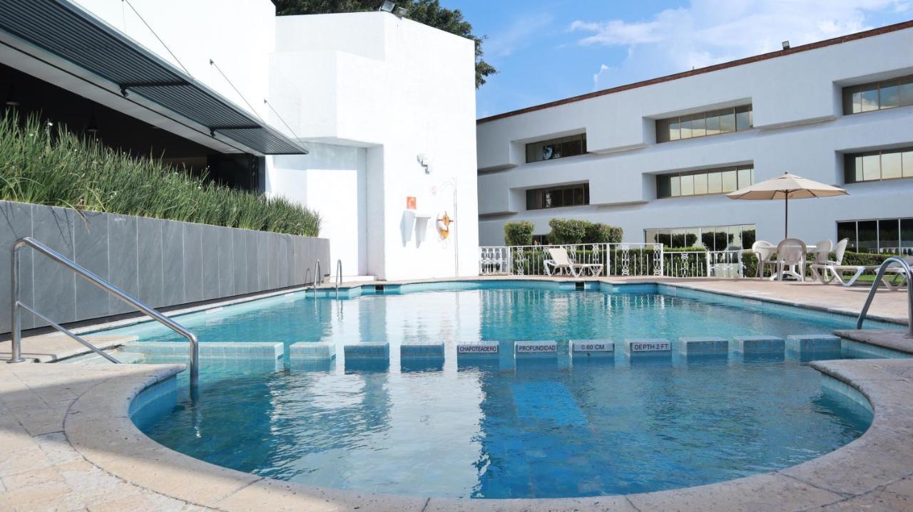 Hotel By Ihg