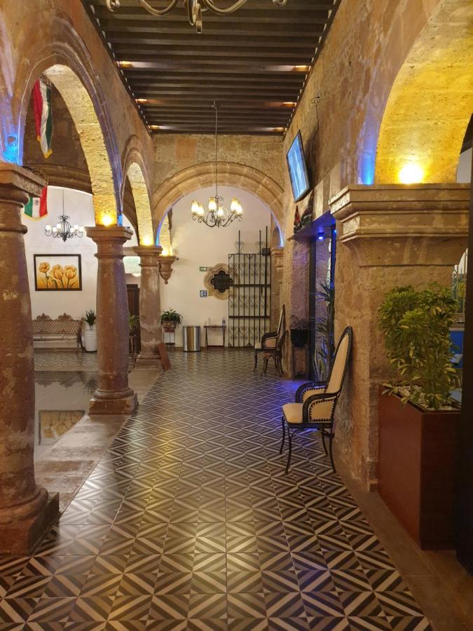 Don Carlos 3* Morelia