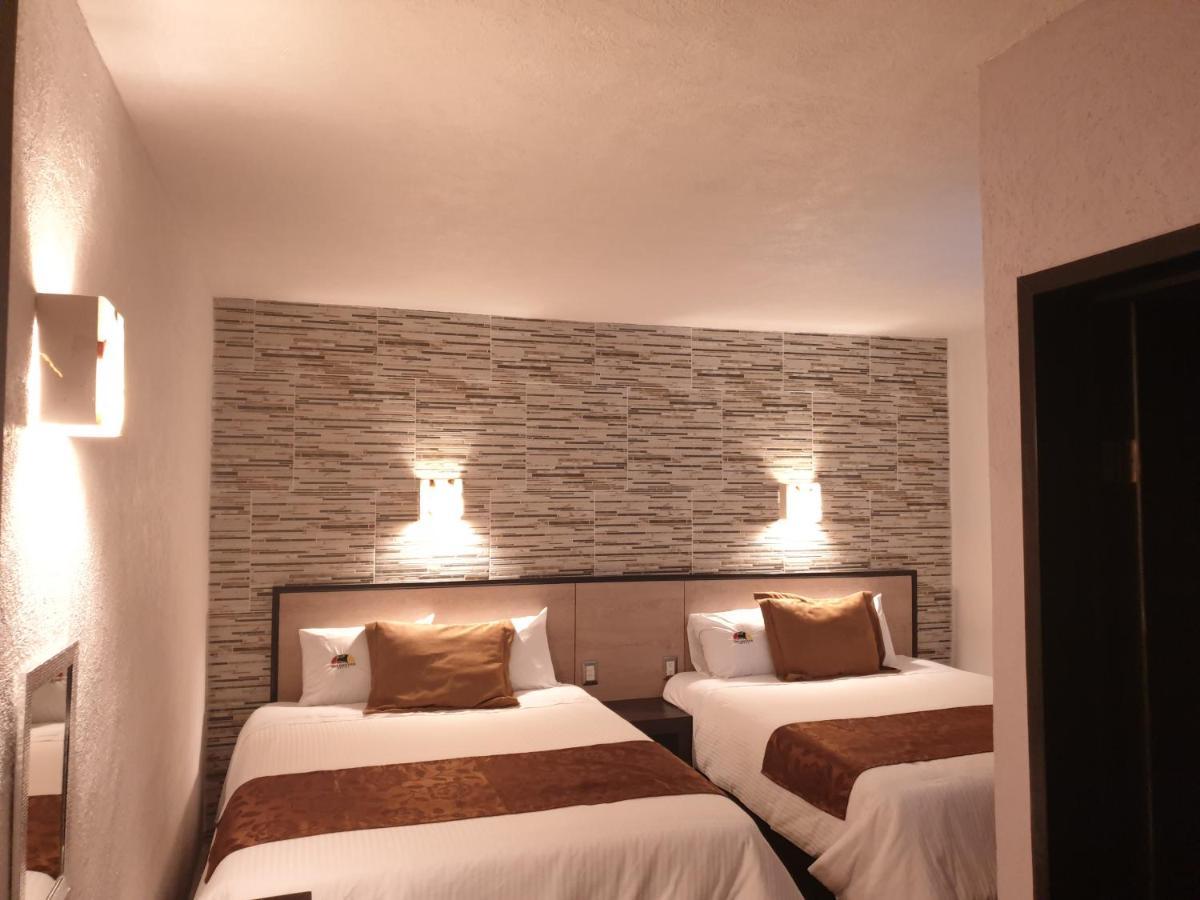 Hotel Don Carlos 3*