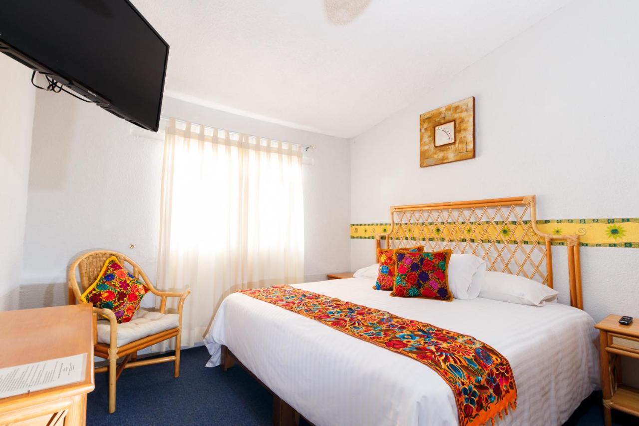 Hotel Hacienda Montesinos 3*