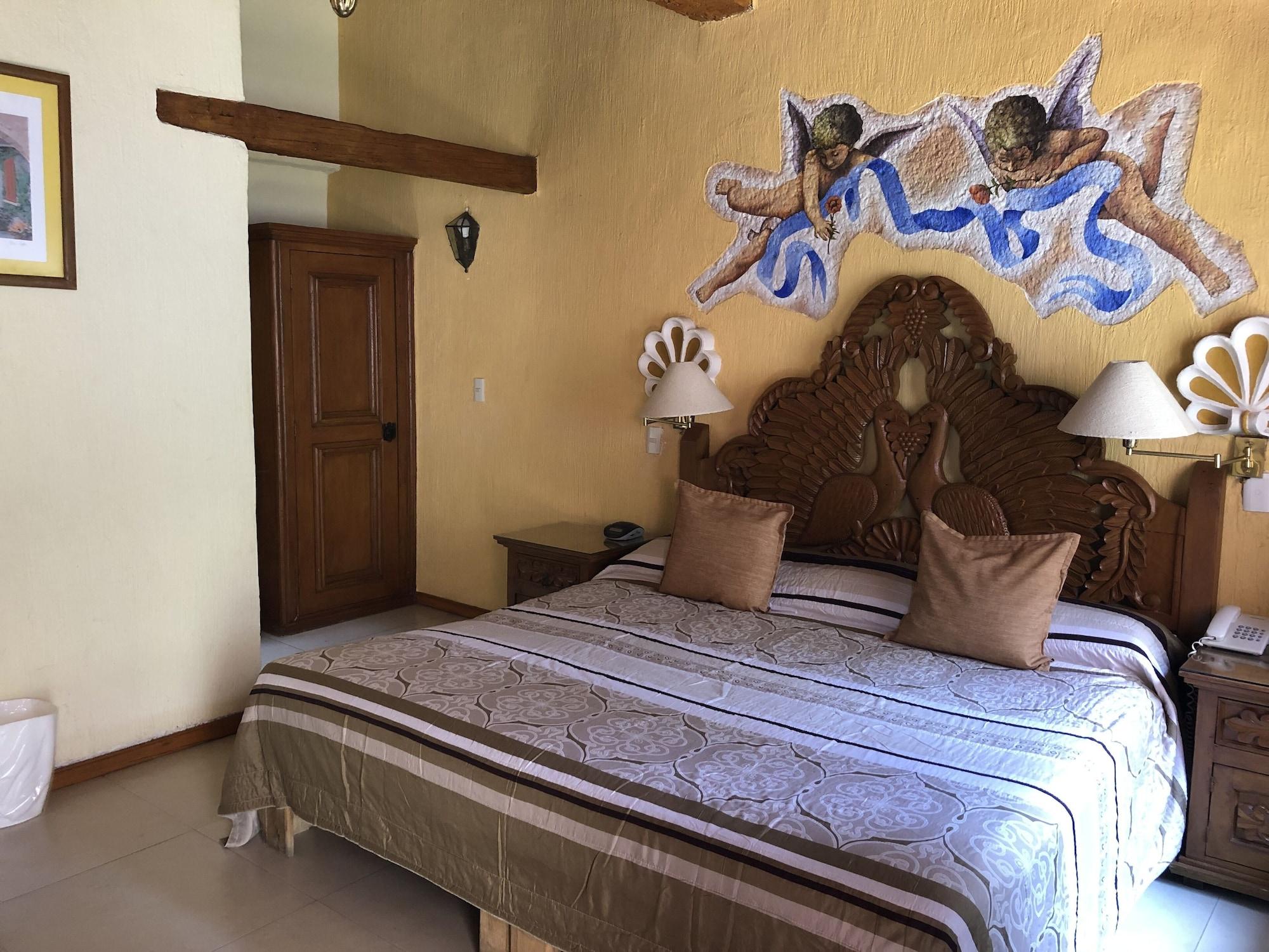 Hotel San Jose & Morelia