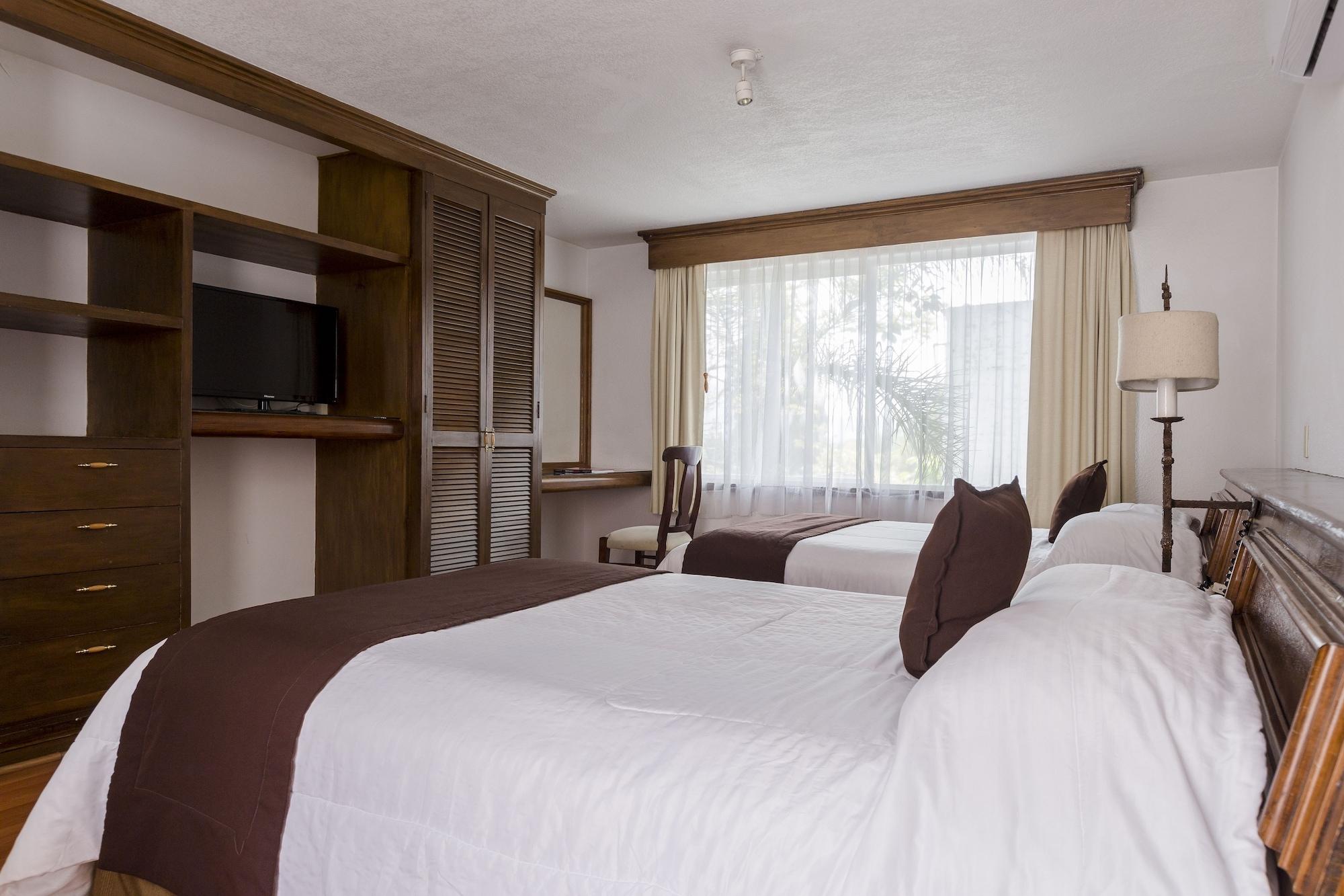 Hotel Casa De La Loma 5*