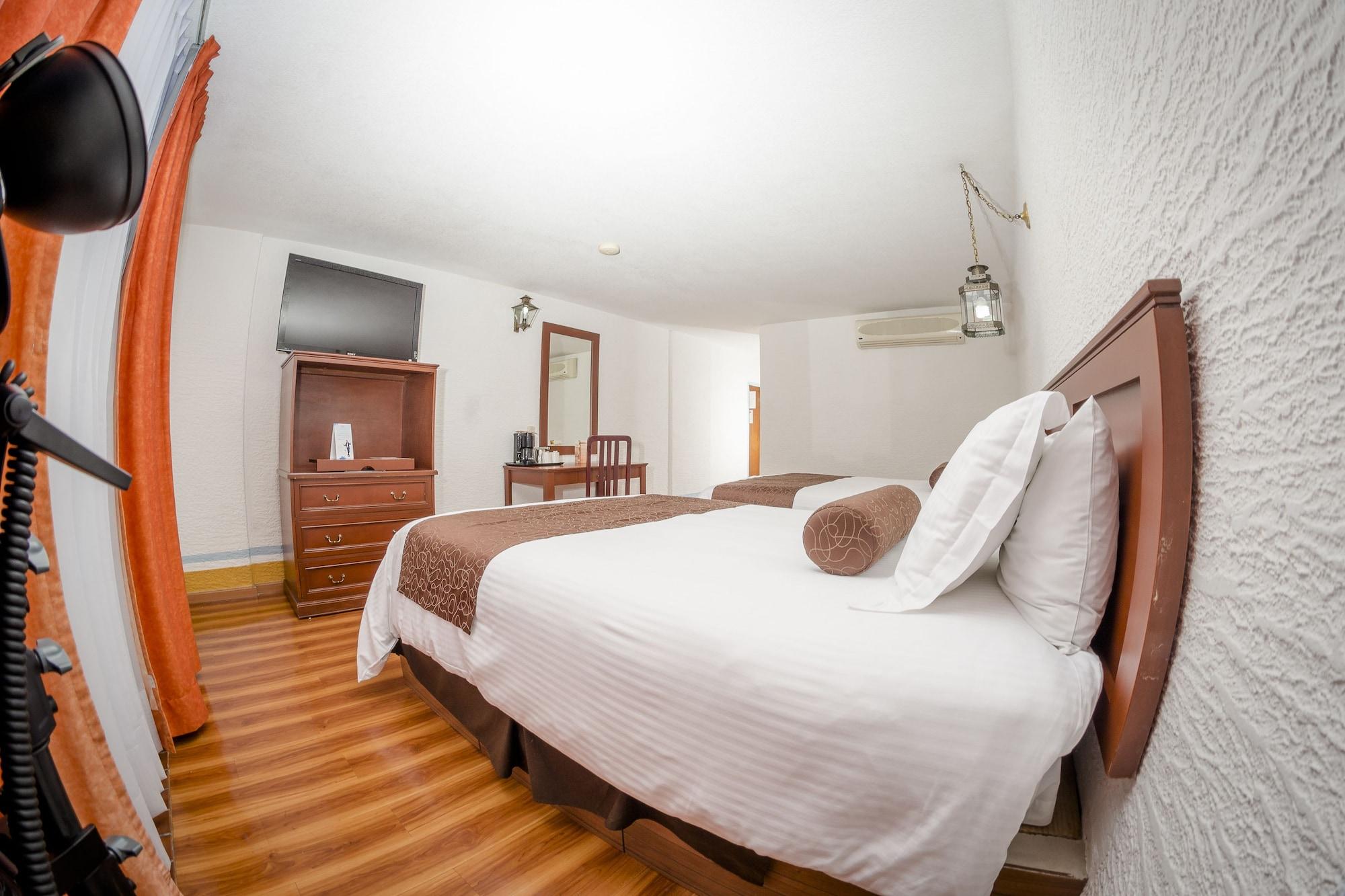 Howard Johnson By Wyndham Calle Real Morelia