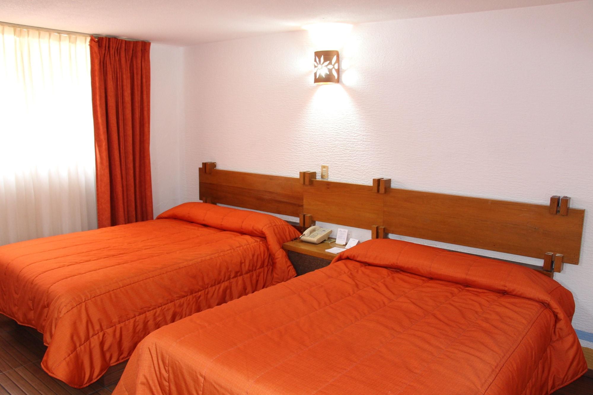 Hotel Howard Johnson By Wyndham Calle Real Morelia