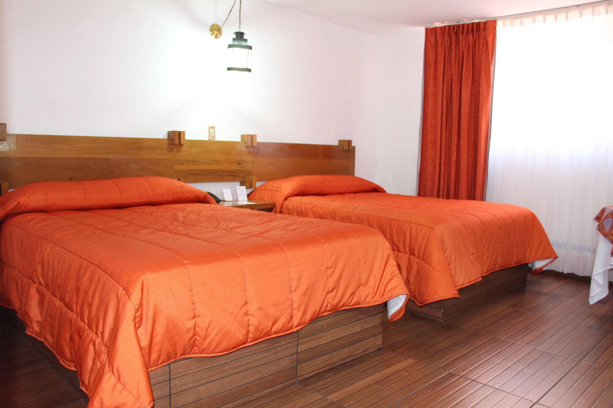 Howard Johnson By Wyndham Calle Real Morelia