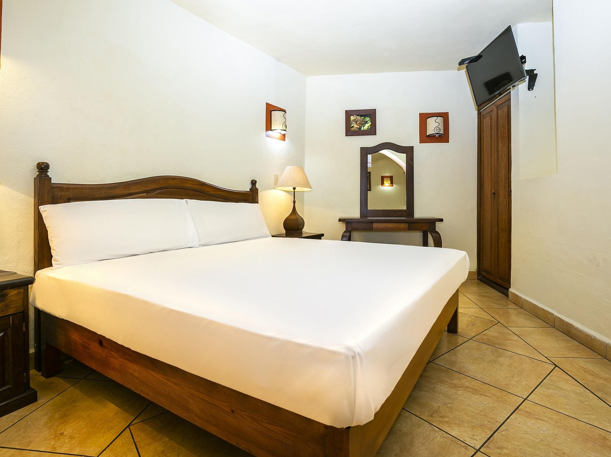 Casa Del Virrey&suites