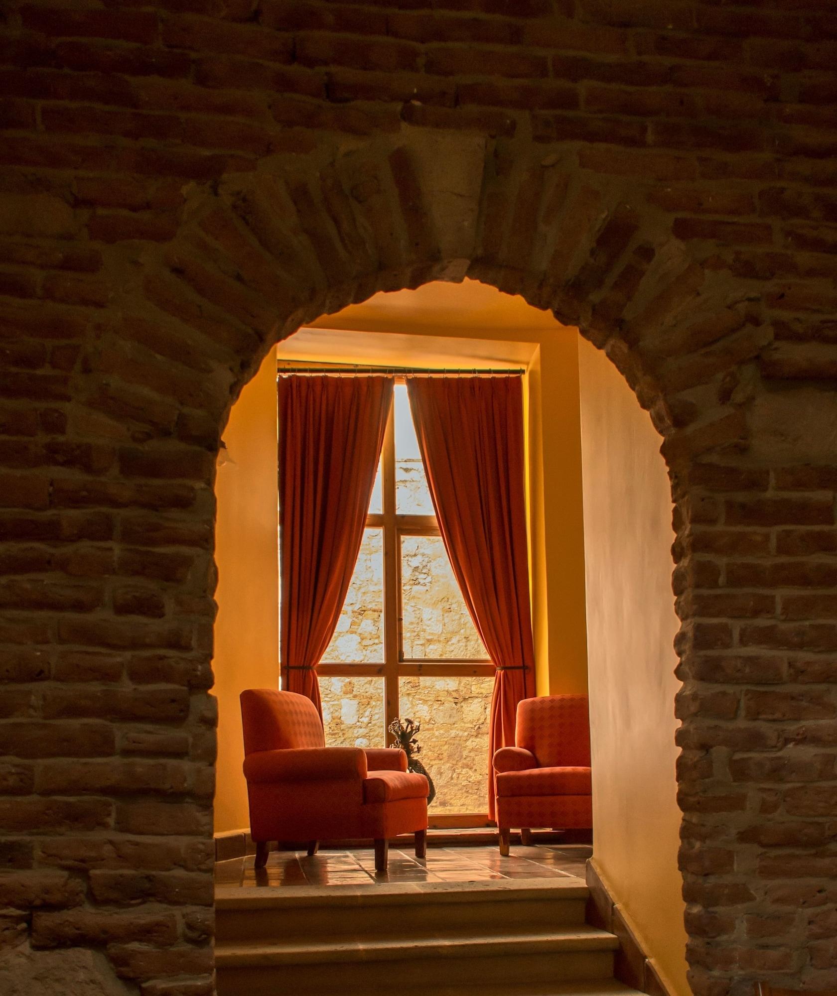 Hotel Juaninos 4*