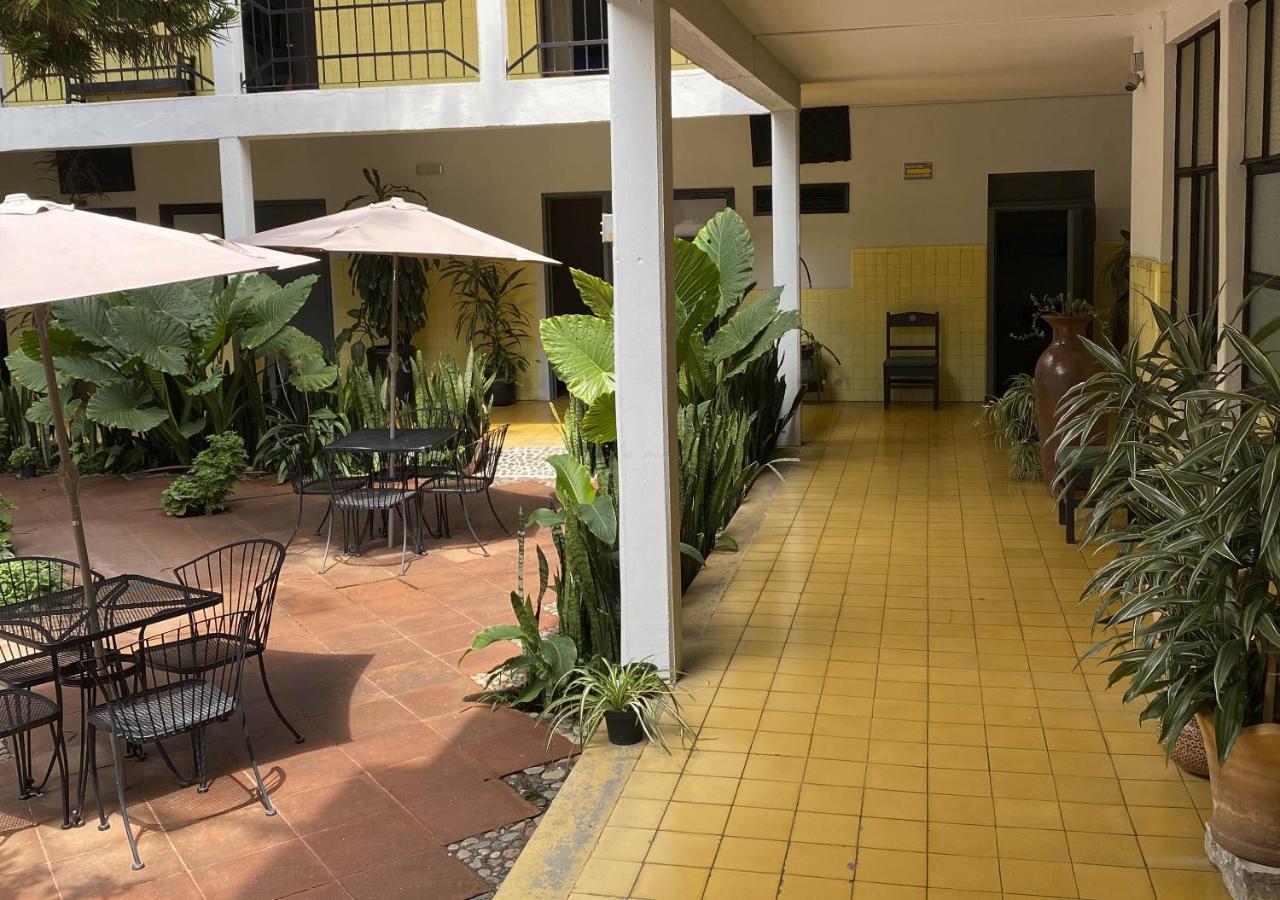 Hotel Allende Morelia