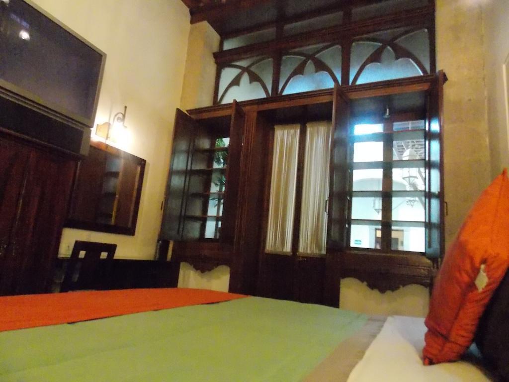 Hotel Historia Morelia