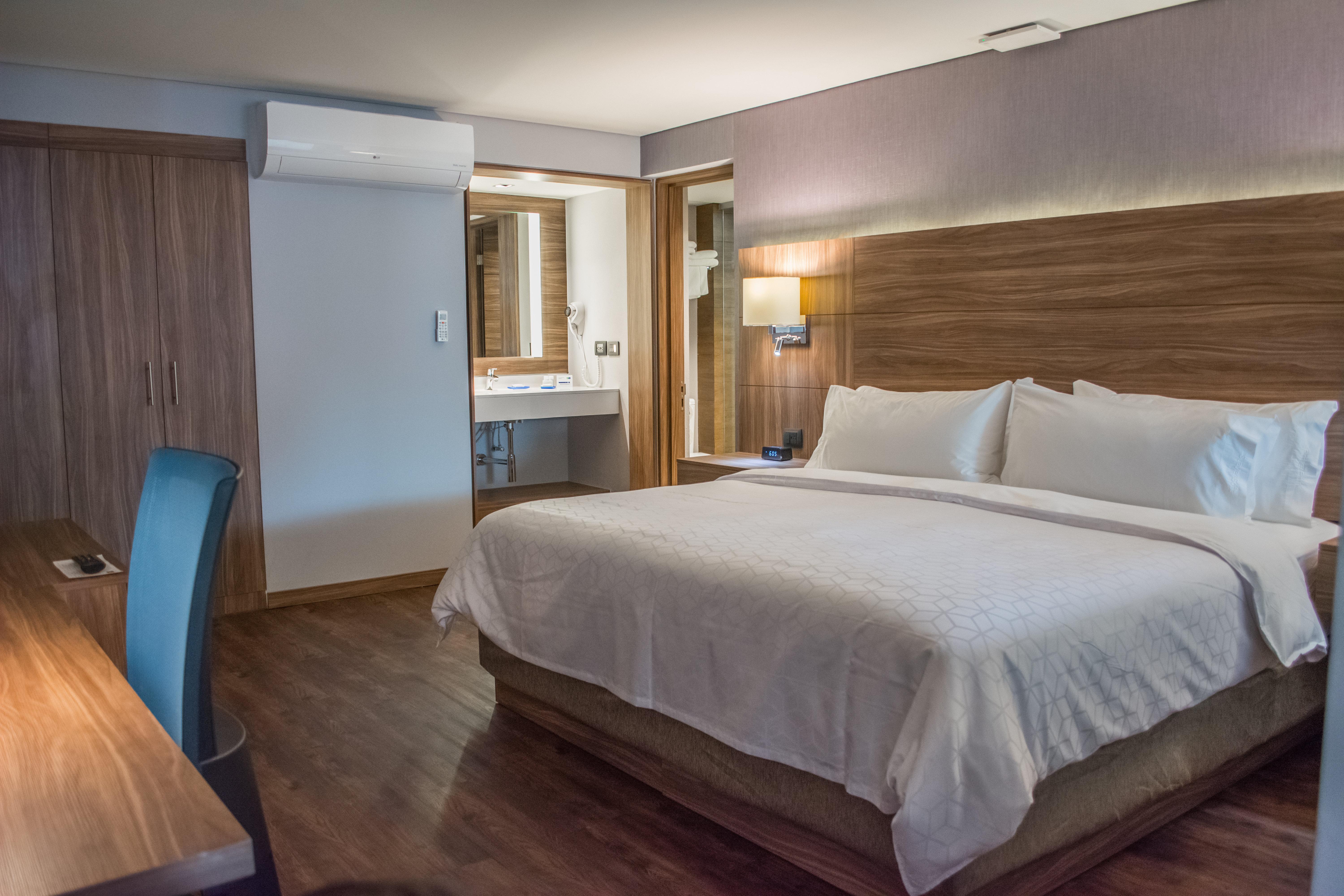 Hotel Express By Ihg Morelia