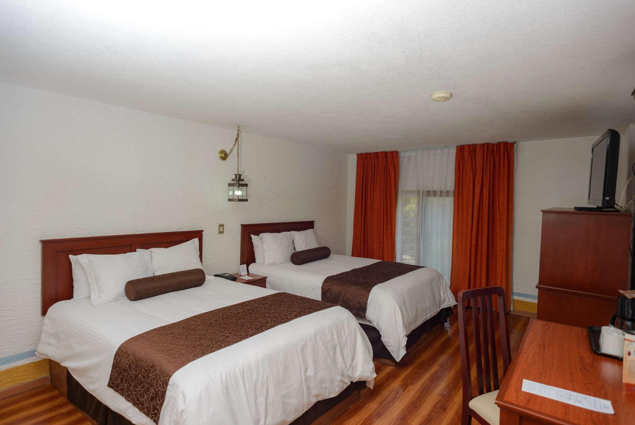 Howard Johnson By Wyndham Calle Real 3*