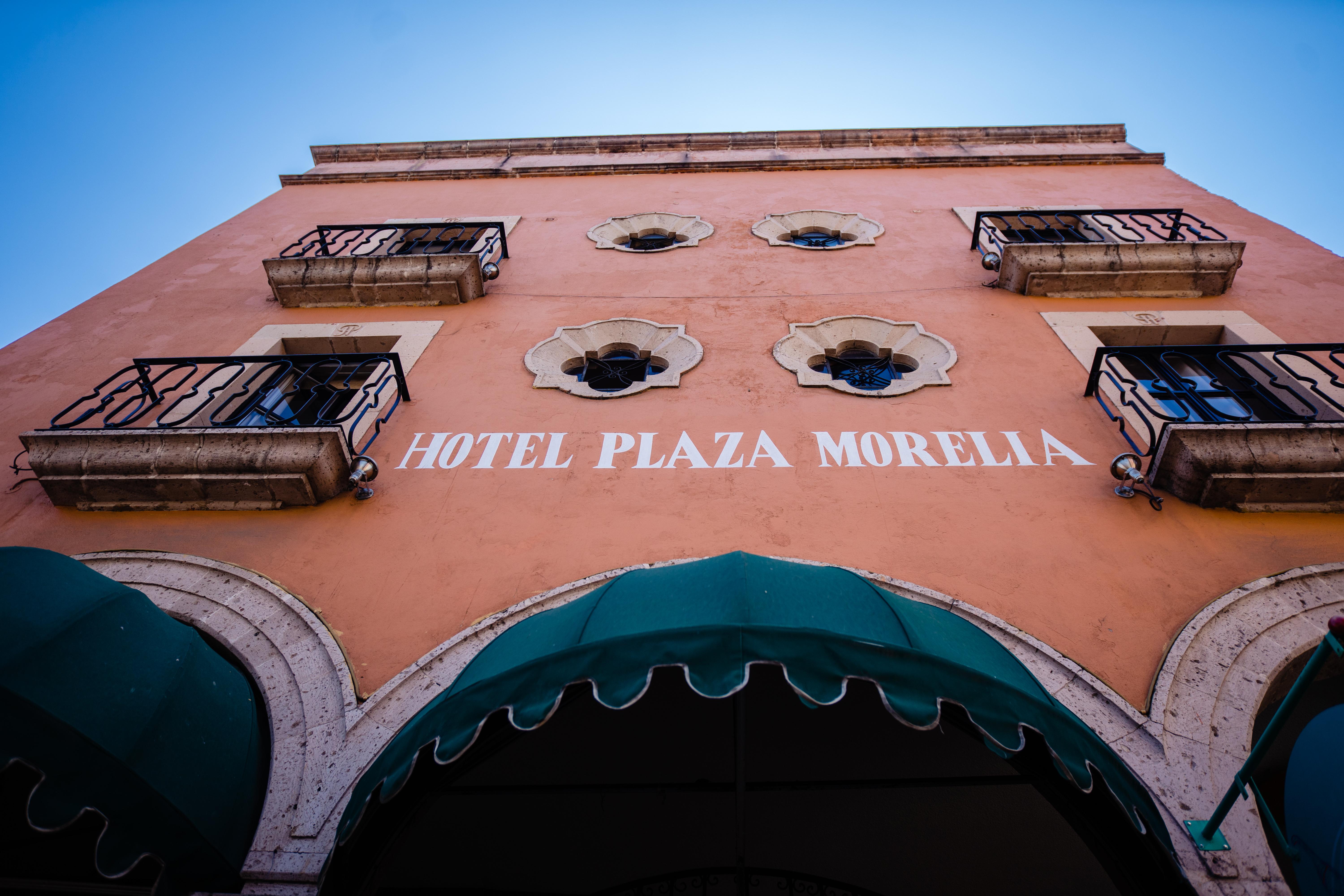 Hotel Plaza 3*