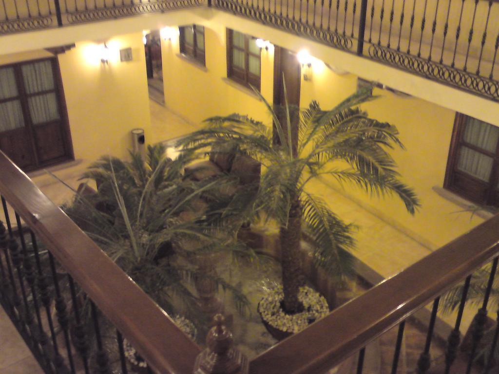 Casa Del Virrey&suites