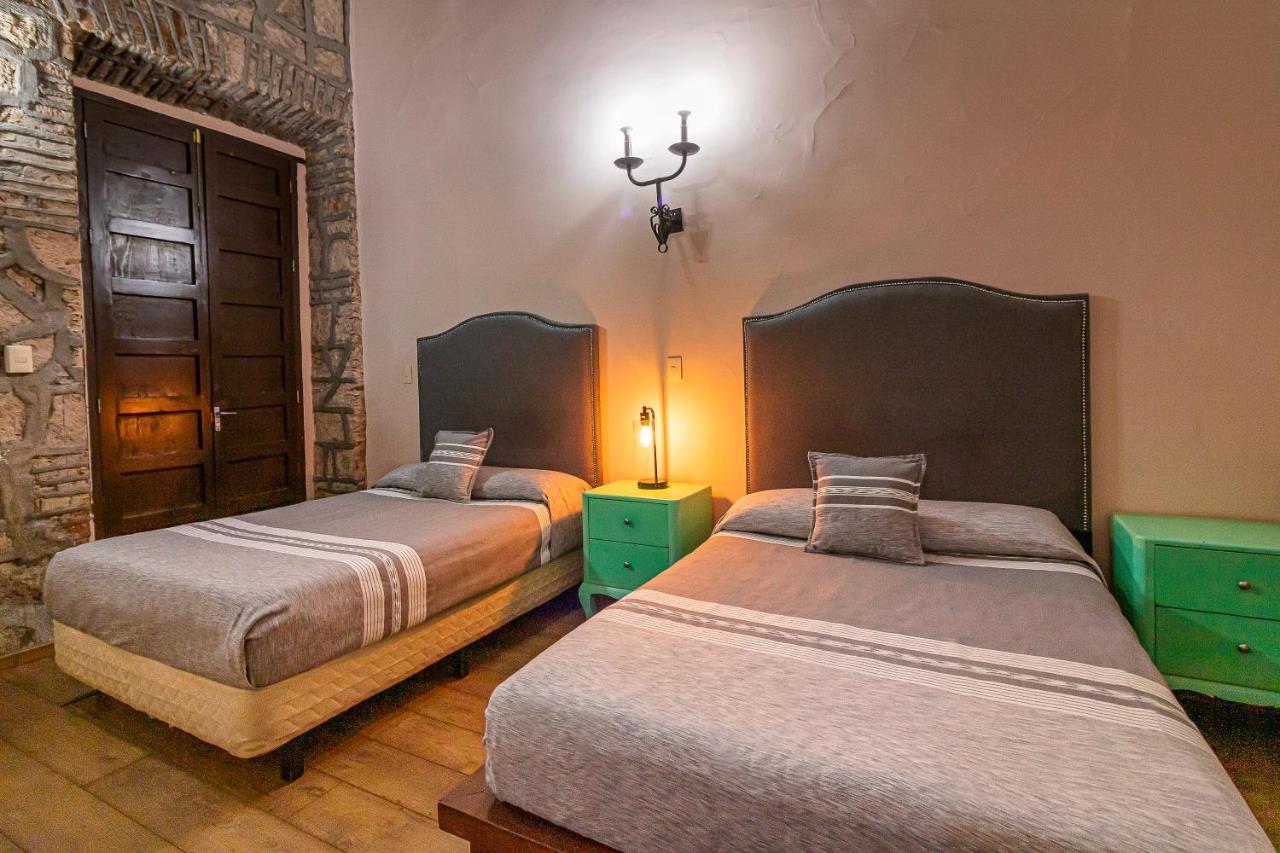 Hotel Cantera Rosa