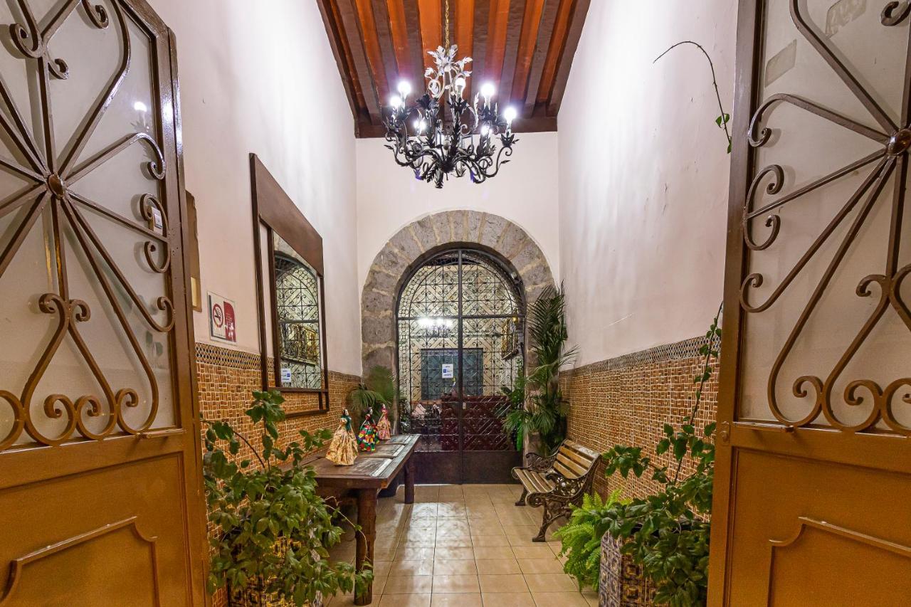 Cantera Rosa Hotel