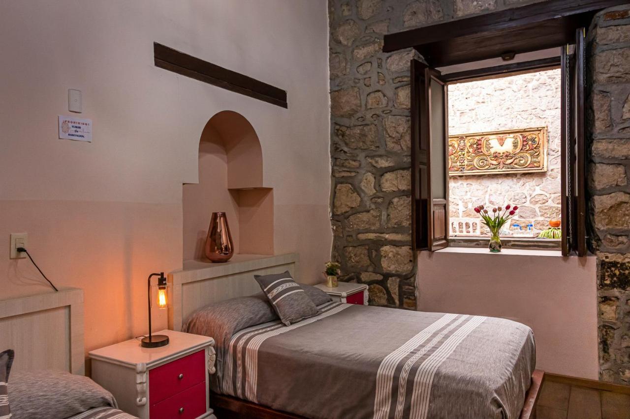 Cantera Rosa 4*