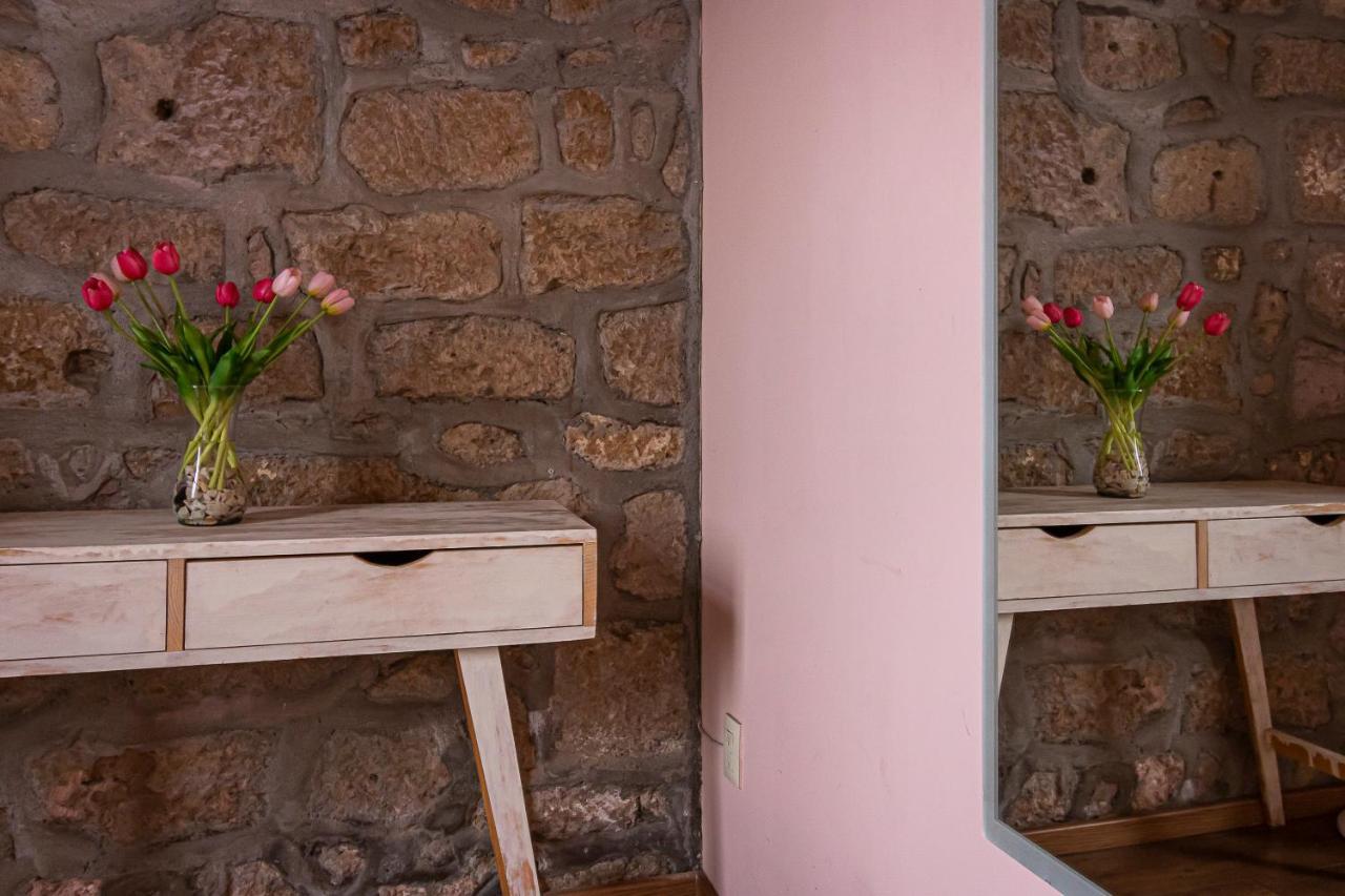 Hotel Cantera Rosa