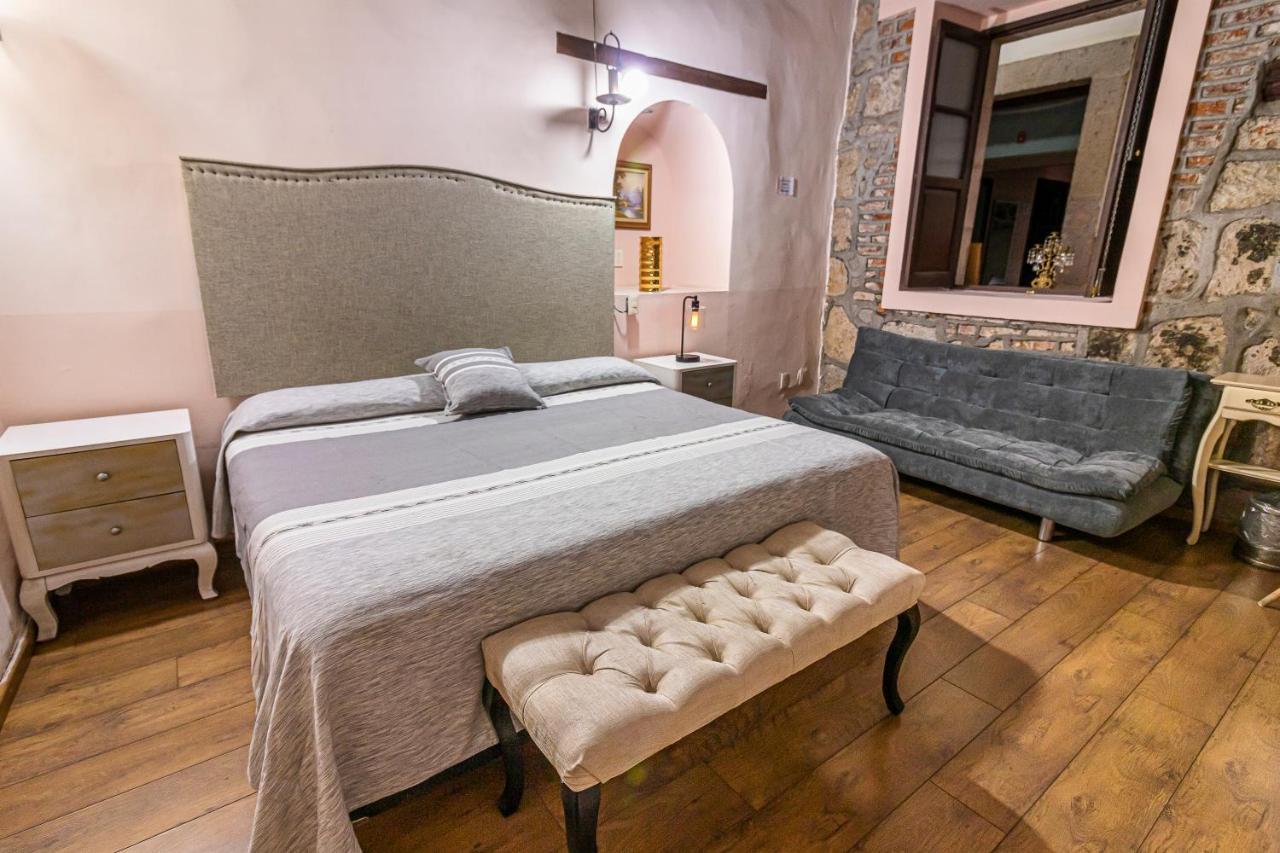 Hotel Cantera Rosa 4*