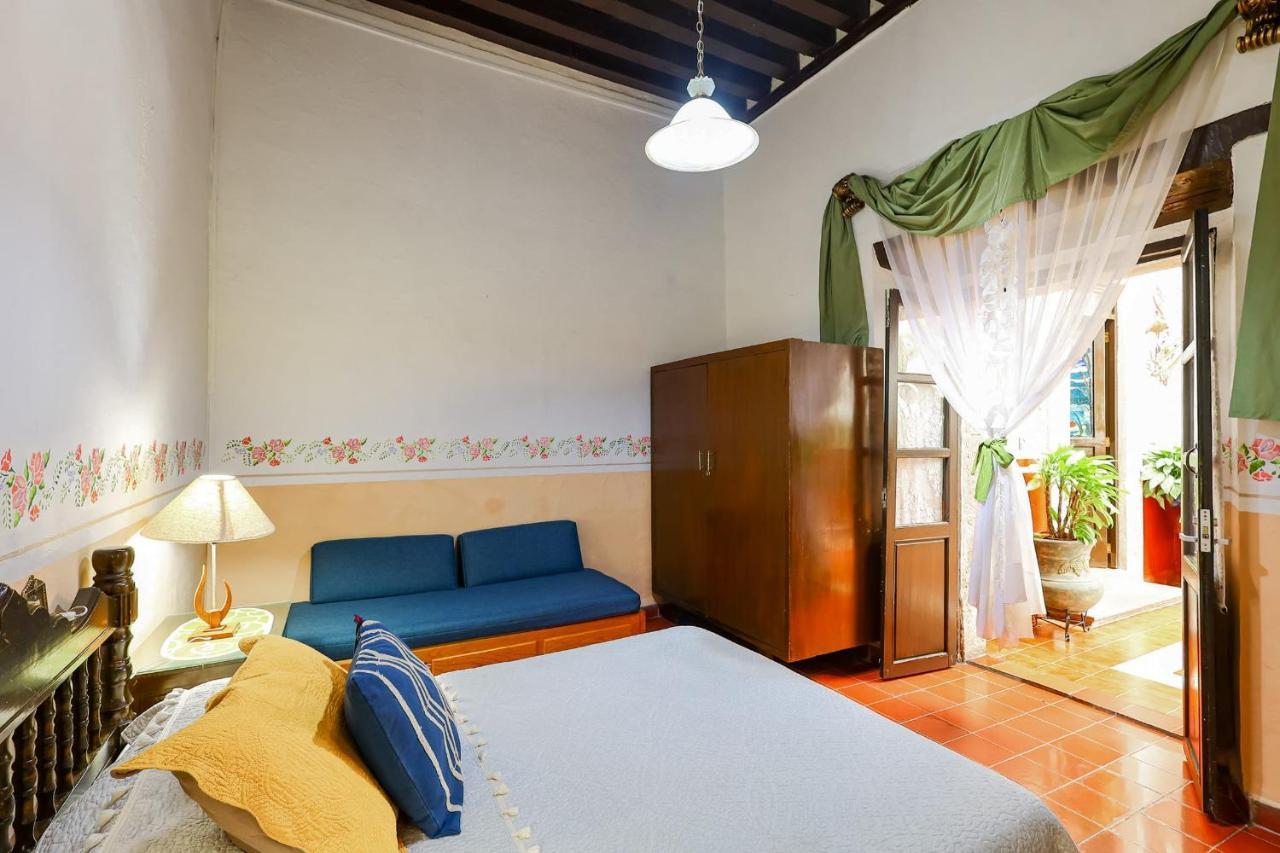 Casa De La Dulce Reyna * Morelia