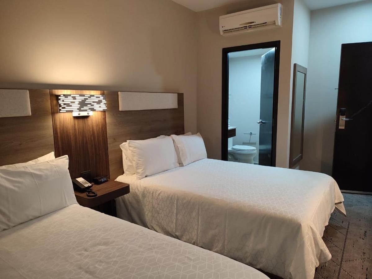 Express Centro Historico Hotel 4*