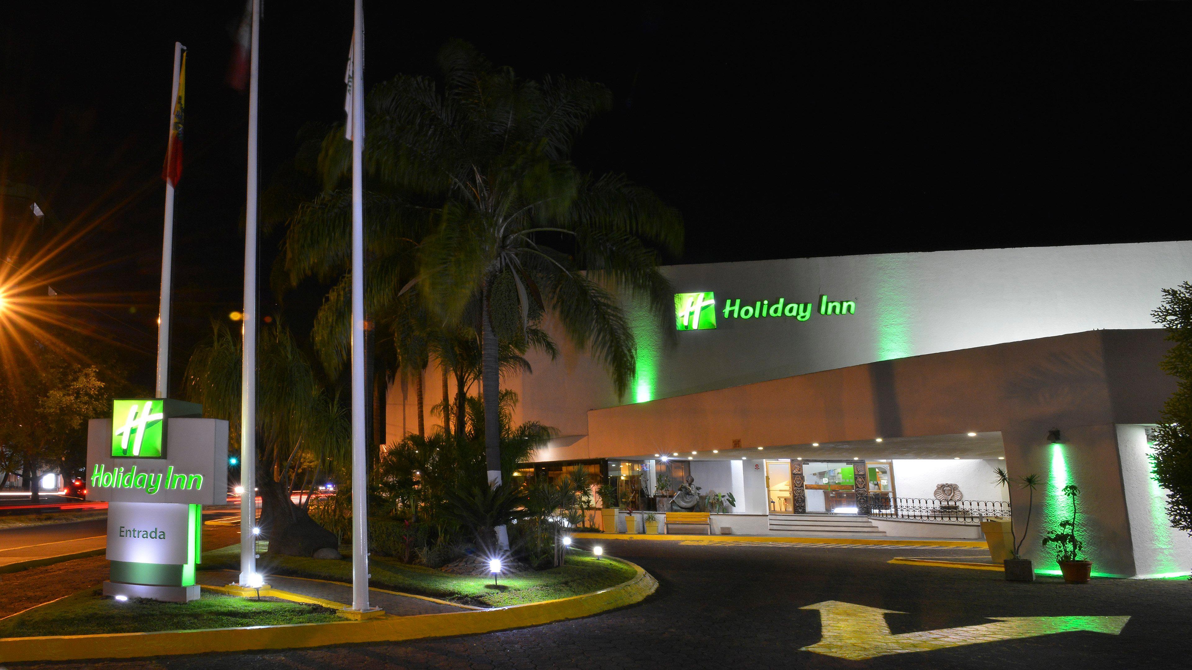 By Ihg