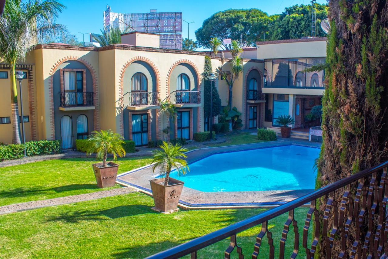 Capri Hotel 4*