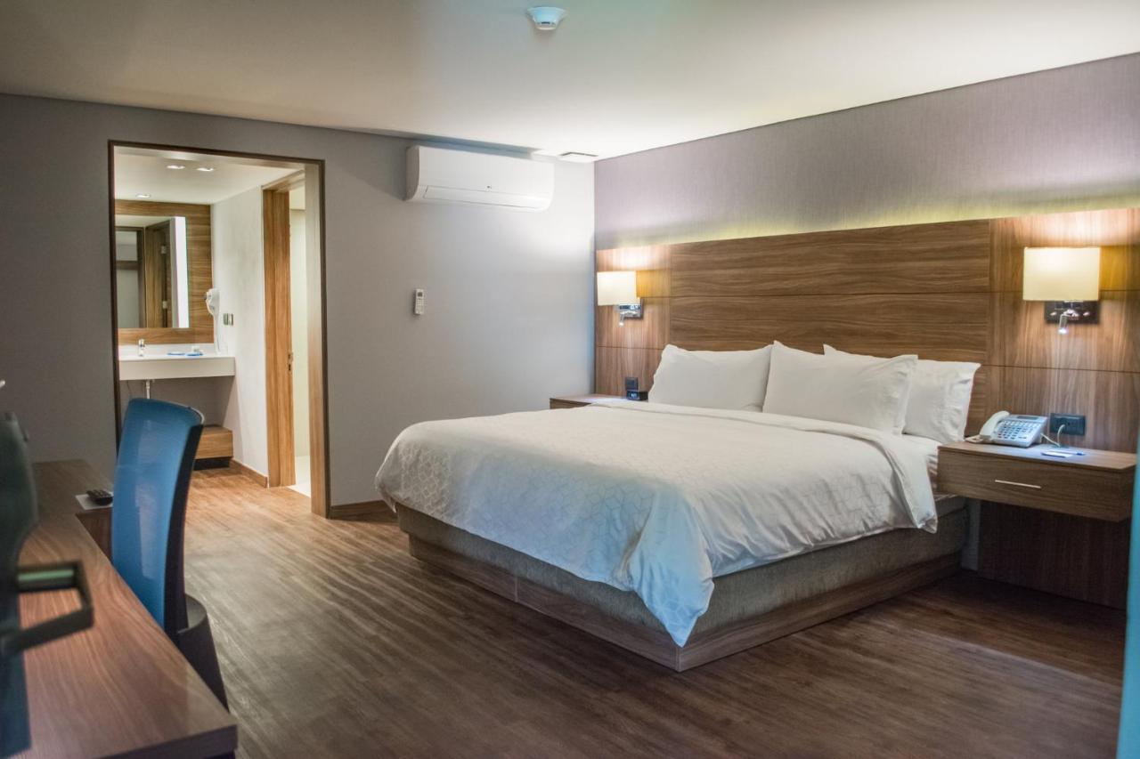 Express By Ihg 2*