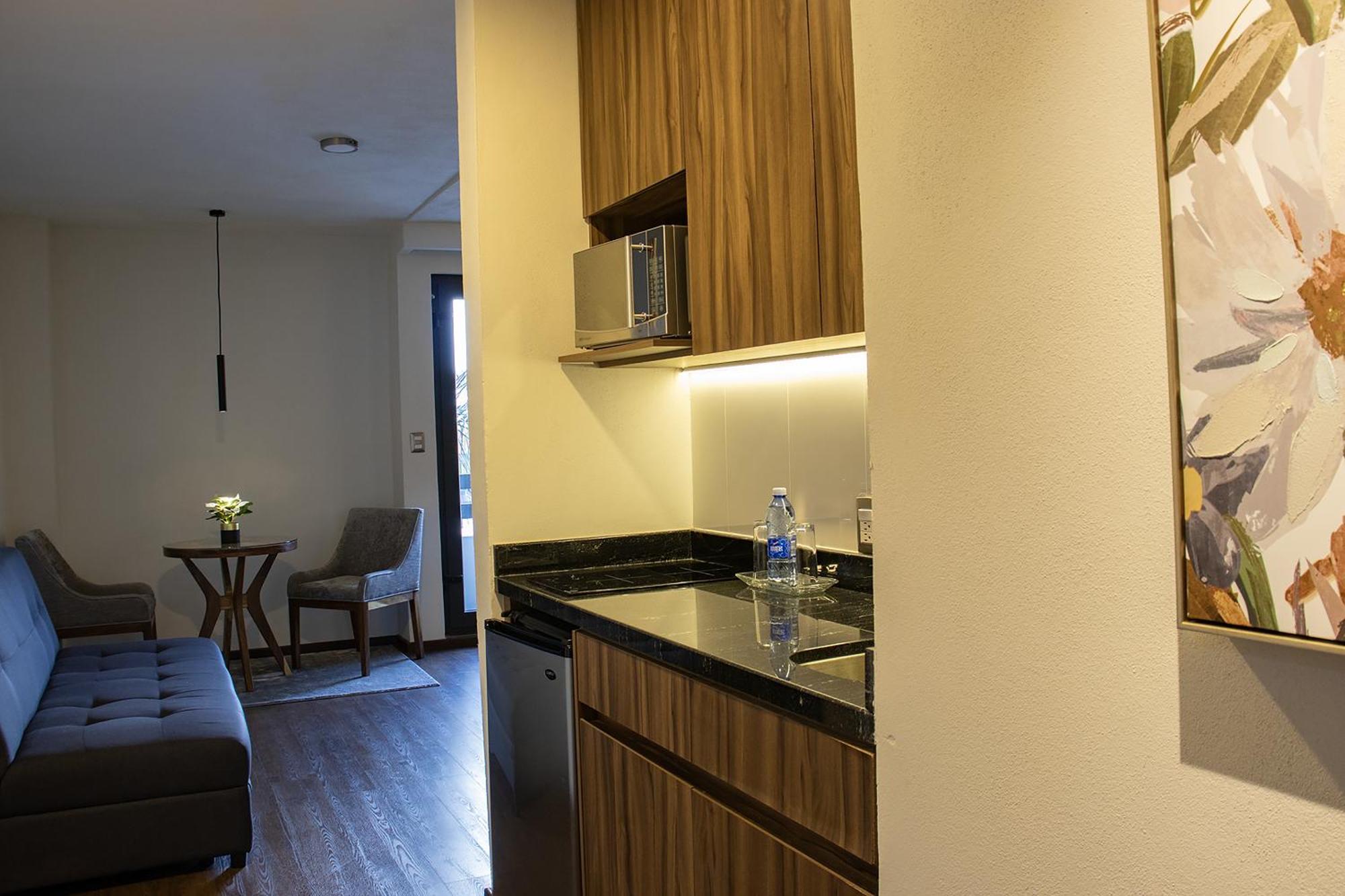 Estanza Hotel&suites