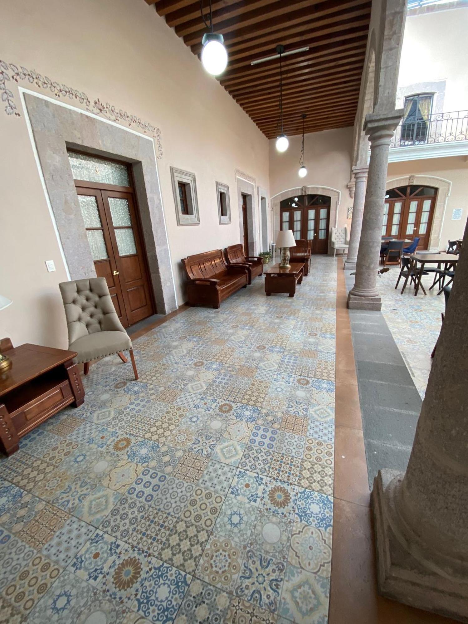Cantera Real, Hotel 4*