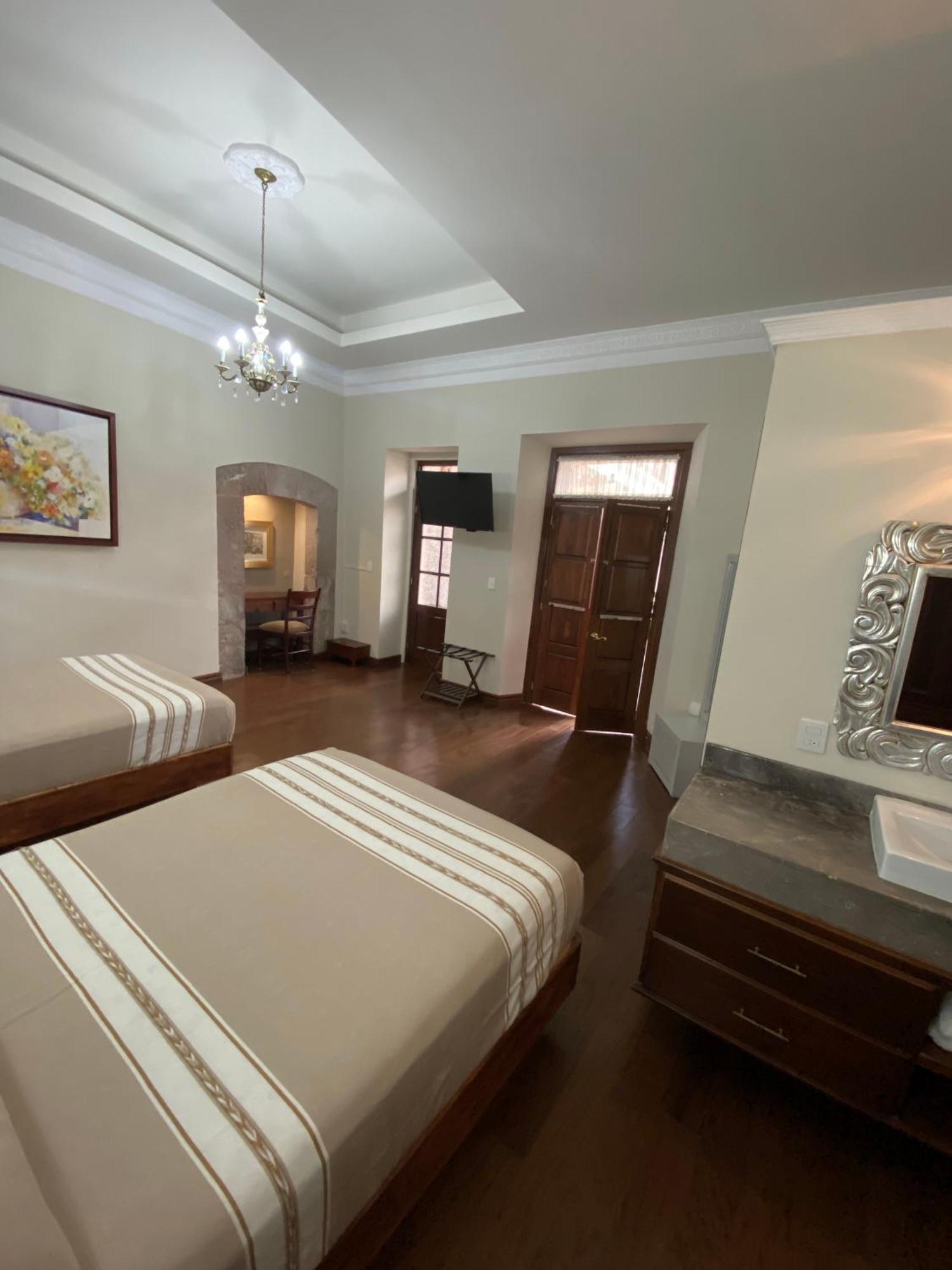 Hotel Cantera Real, 4*