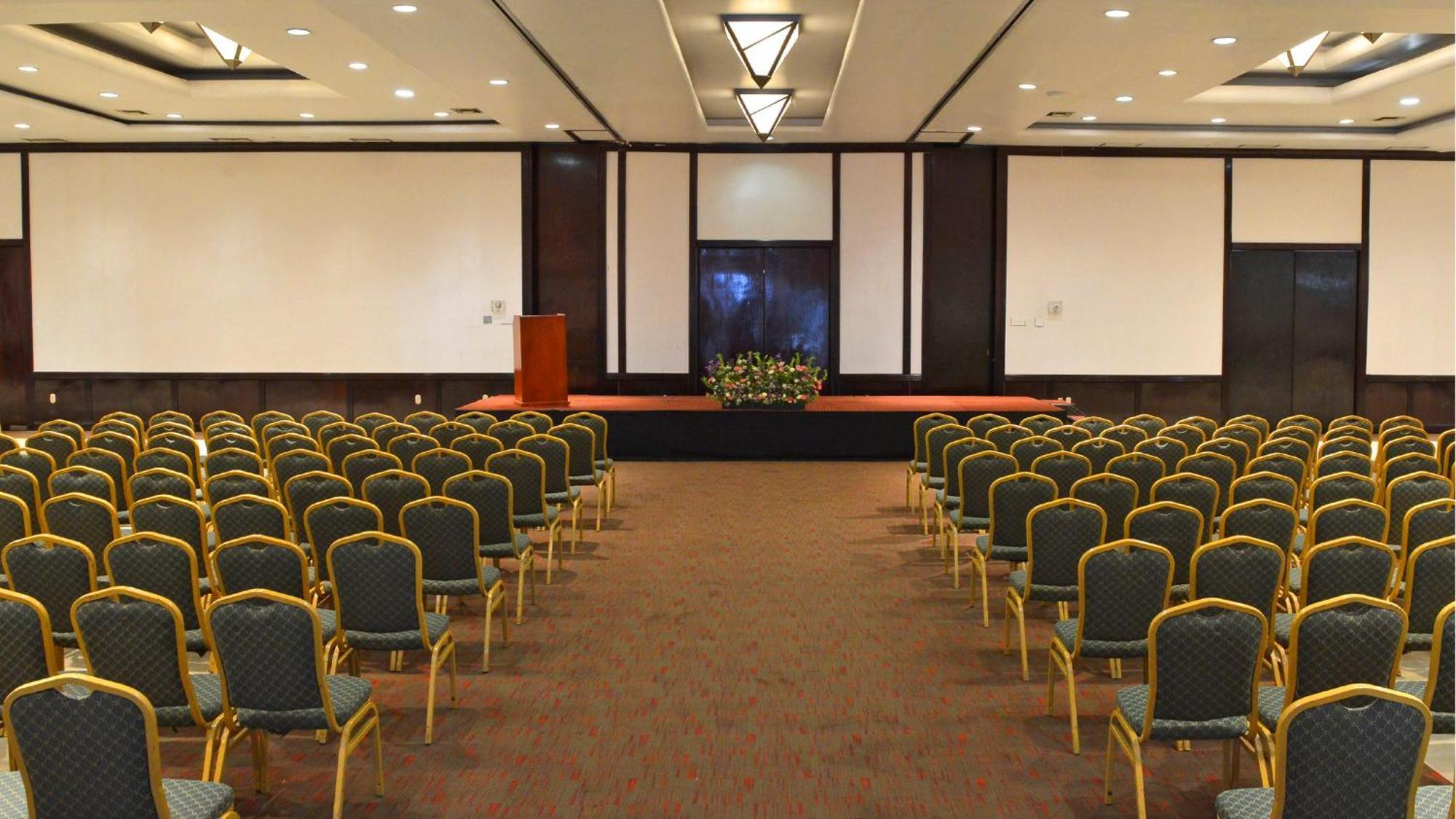 Hotel By Ihg Morelia