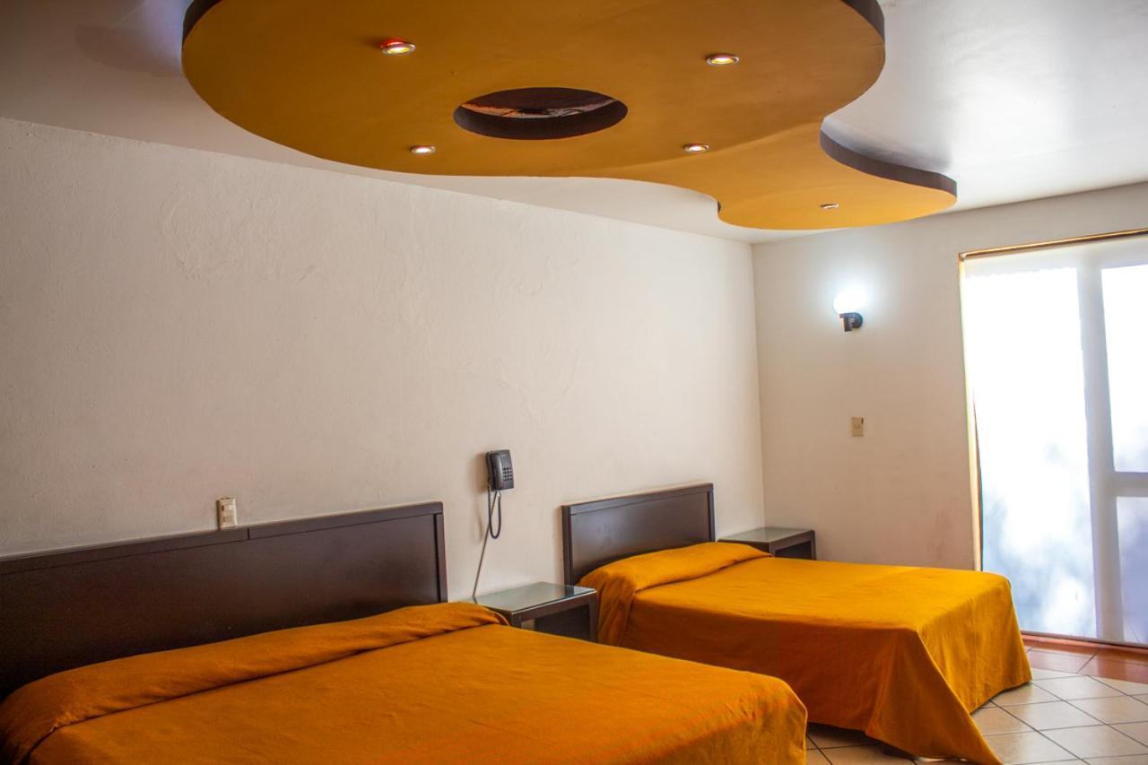 Capri Hotel 4*