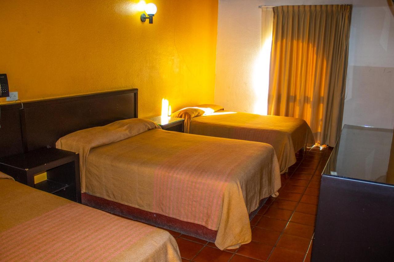 Capri Hotel 4*
