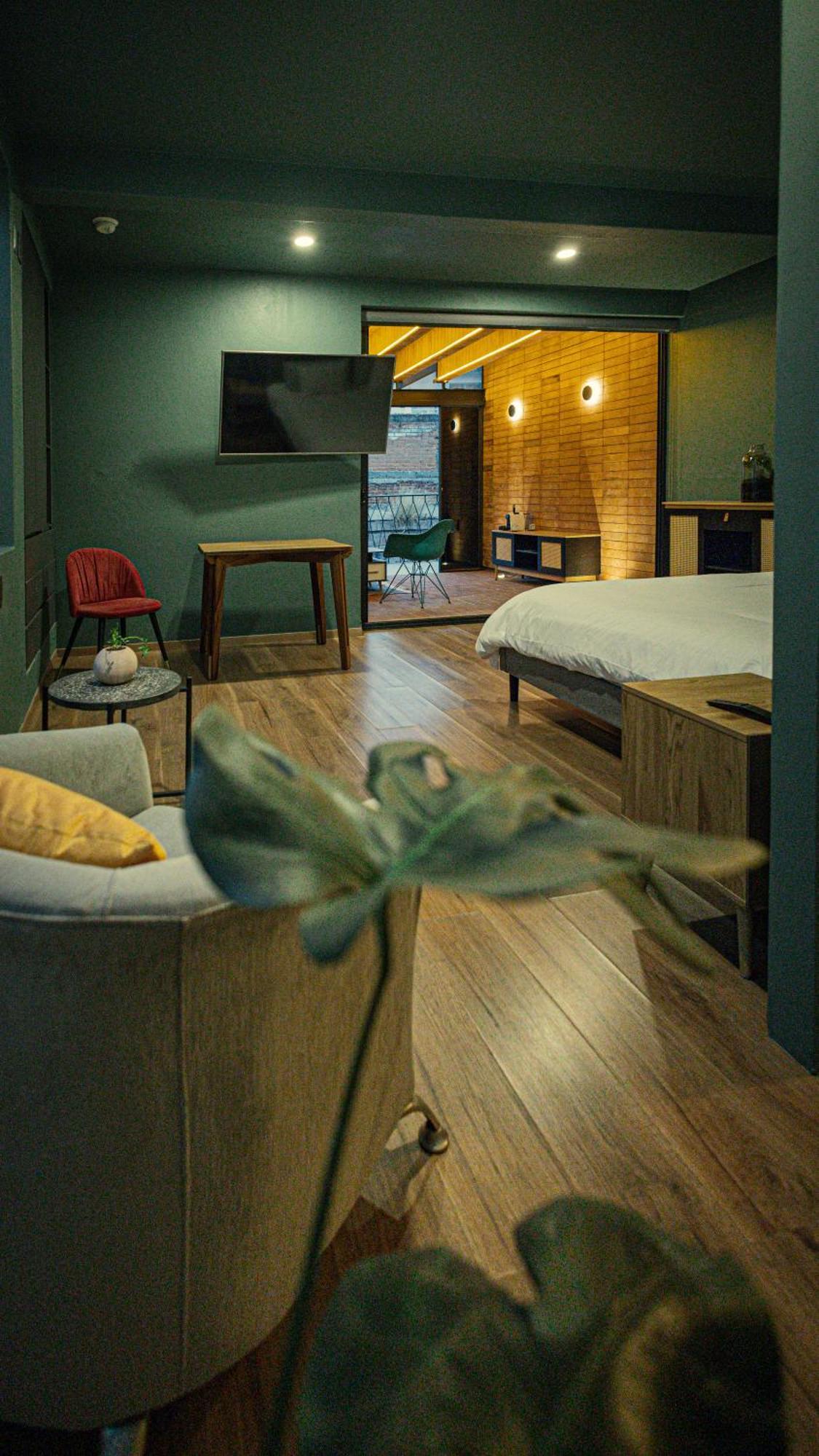 Casa Ann Loft Eames *
