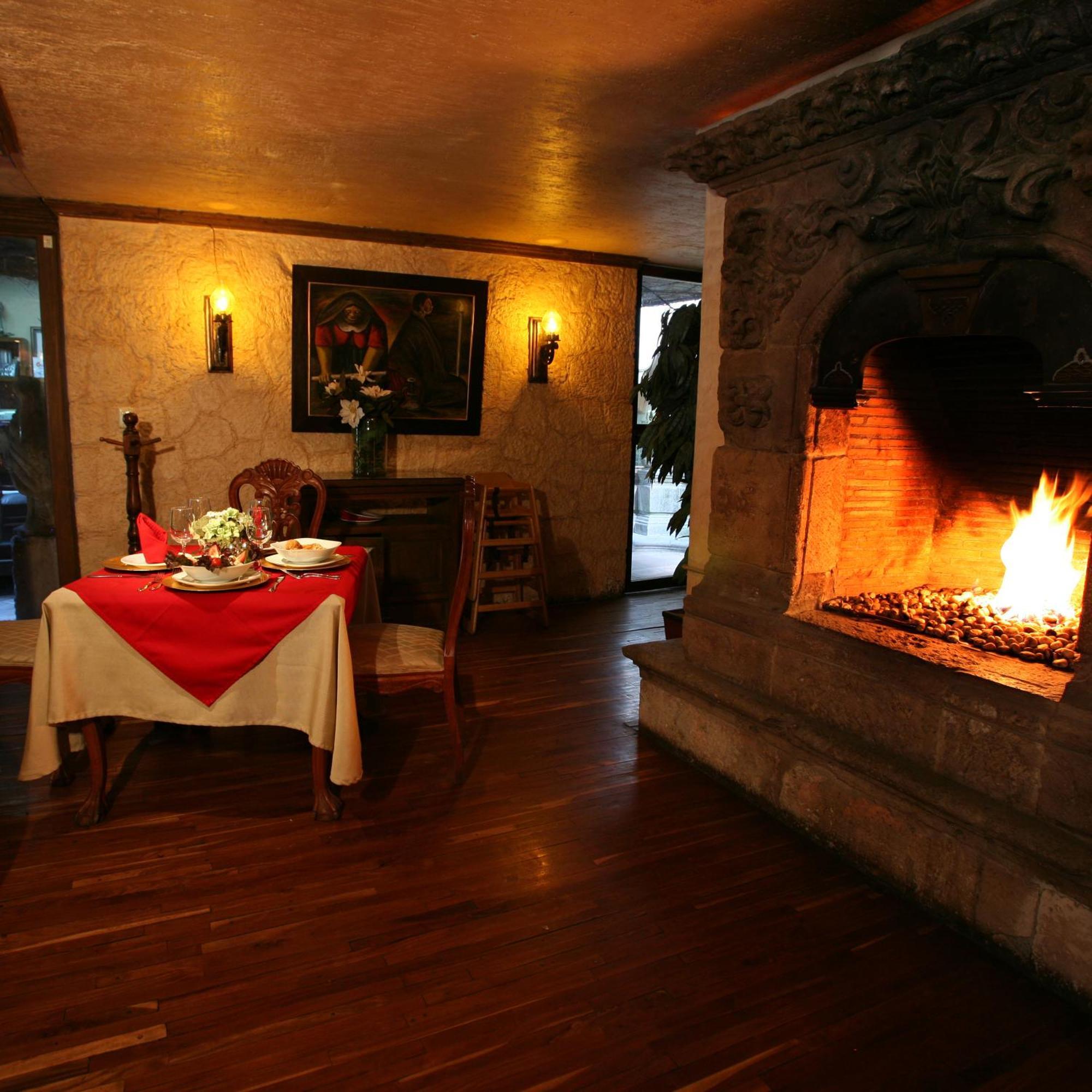 Hotel Casa De La Loma Morelia