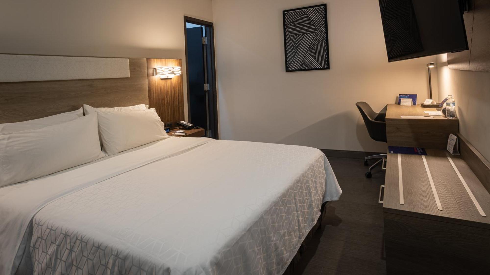 Express Centro Historico Hotel 4*