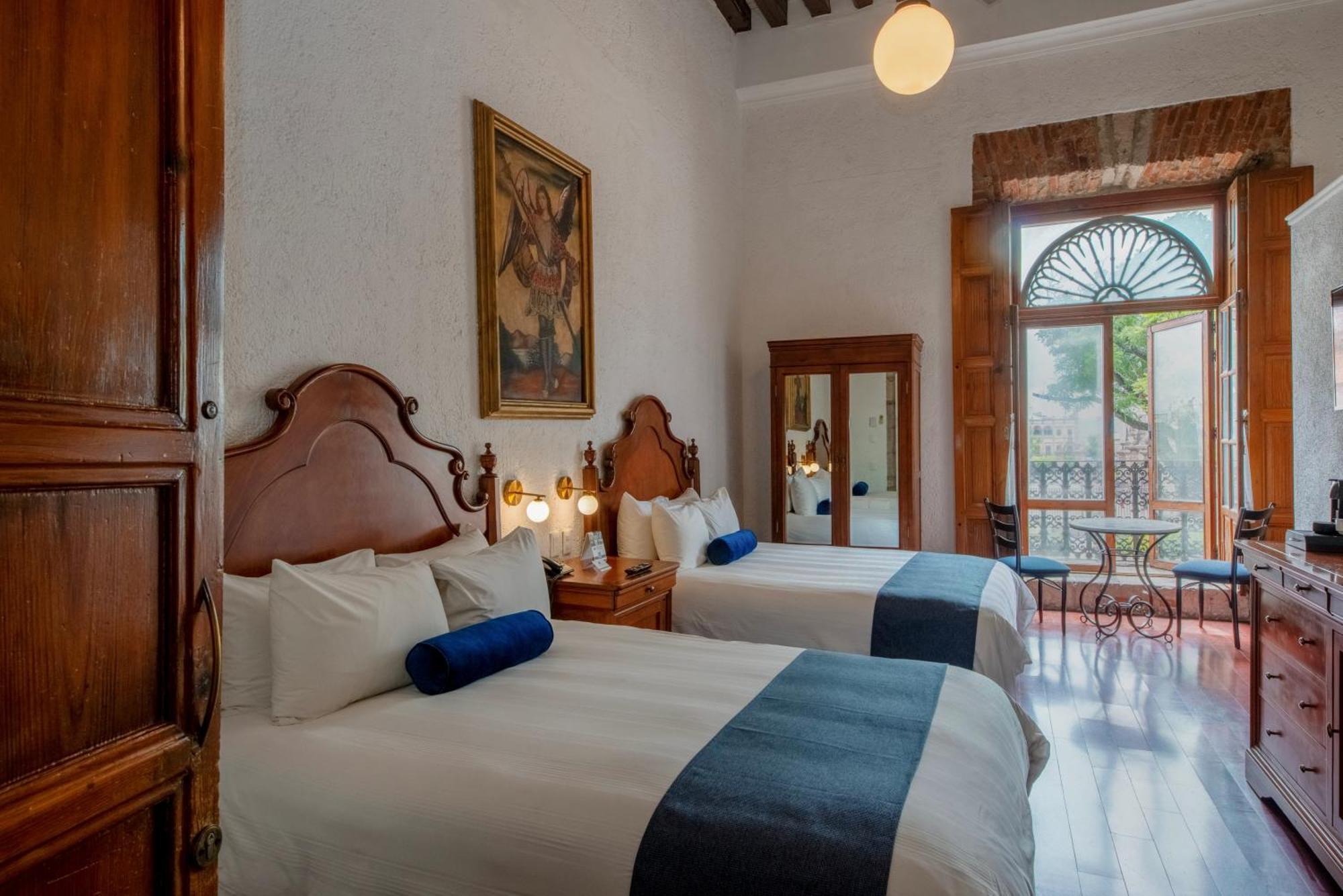Hotel Juaninos 4*