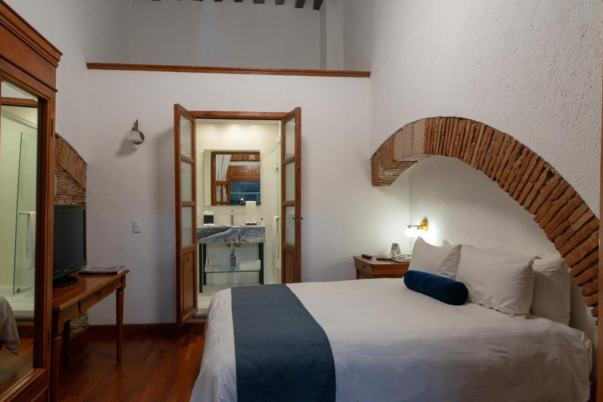 Hotel Juaninos 4*