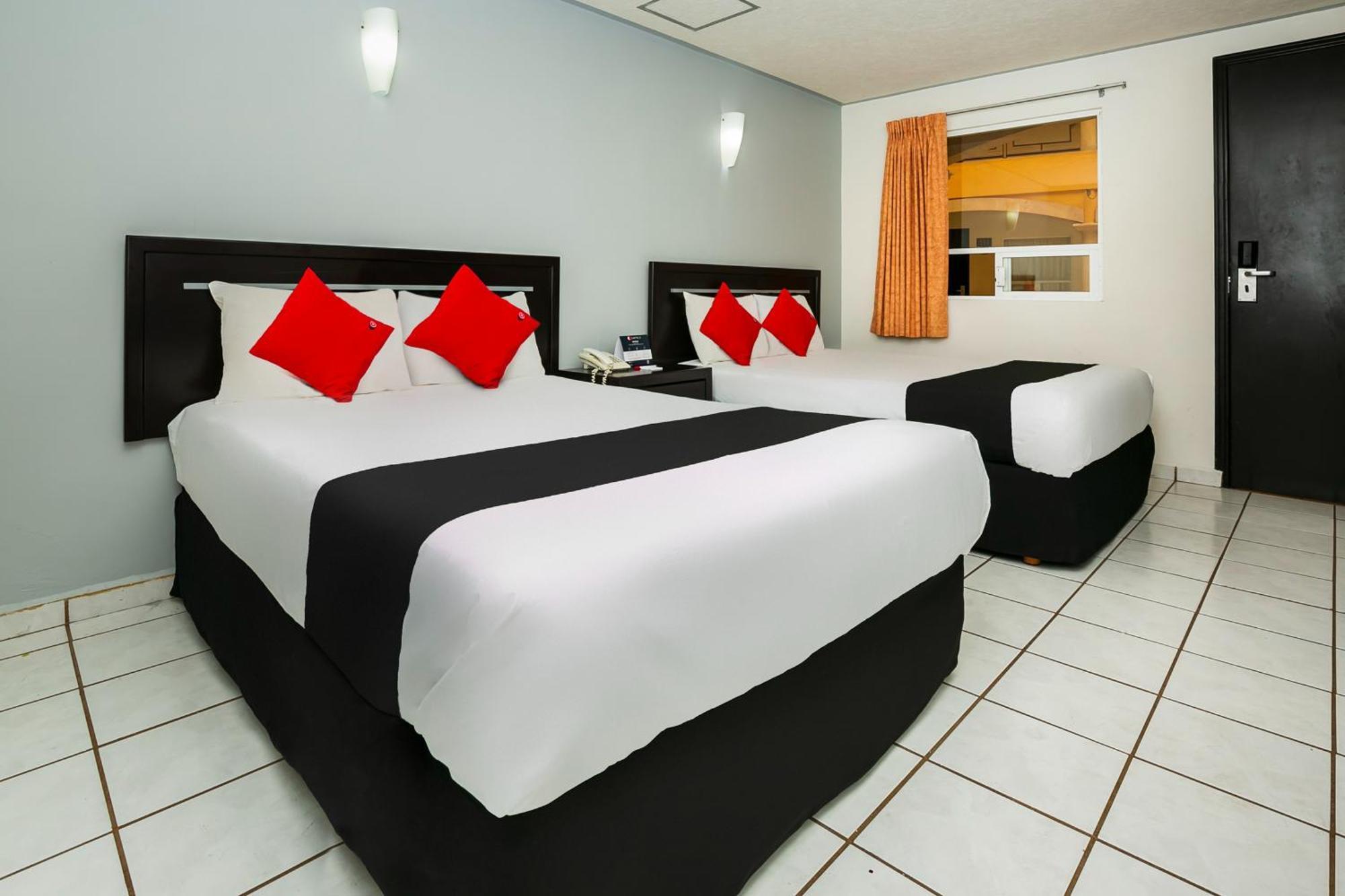 Hotel Capital O Victoria 3*