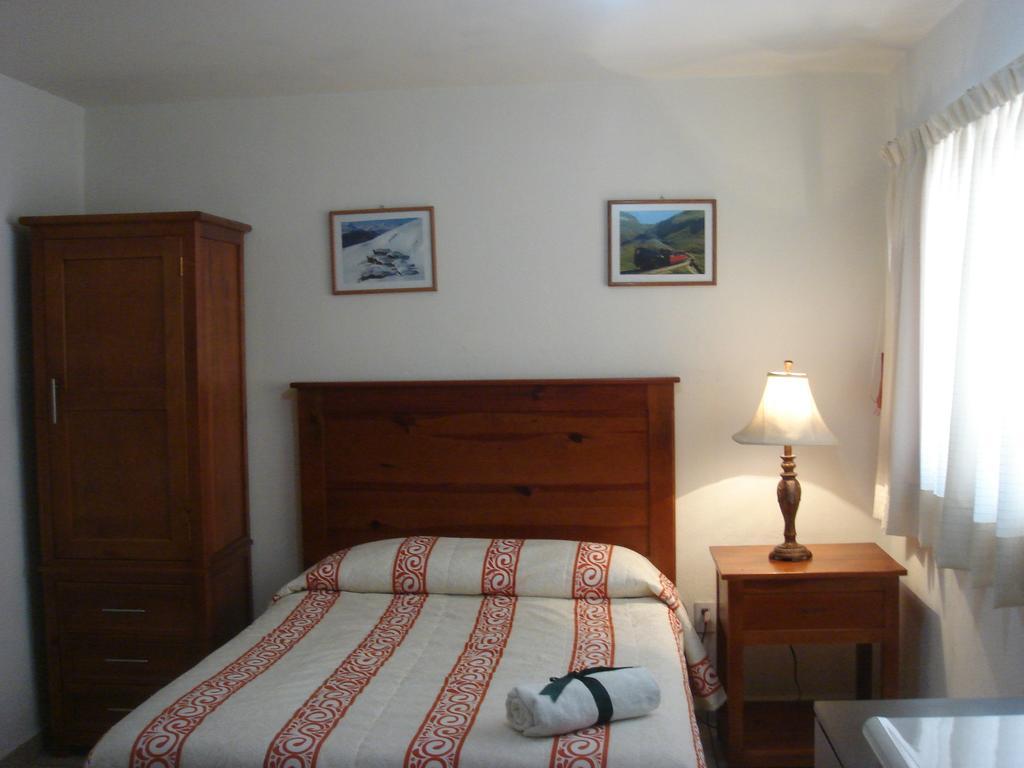 Y Refugio Independencia Hotel