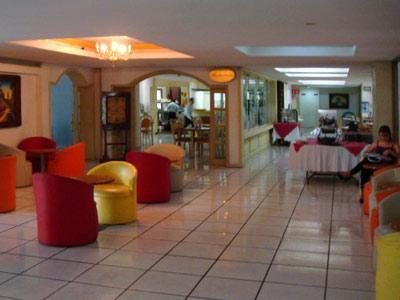 Diana Del Bosque By Dot Urban Hotel Morelia